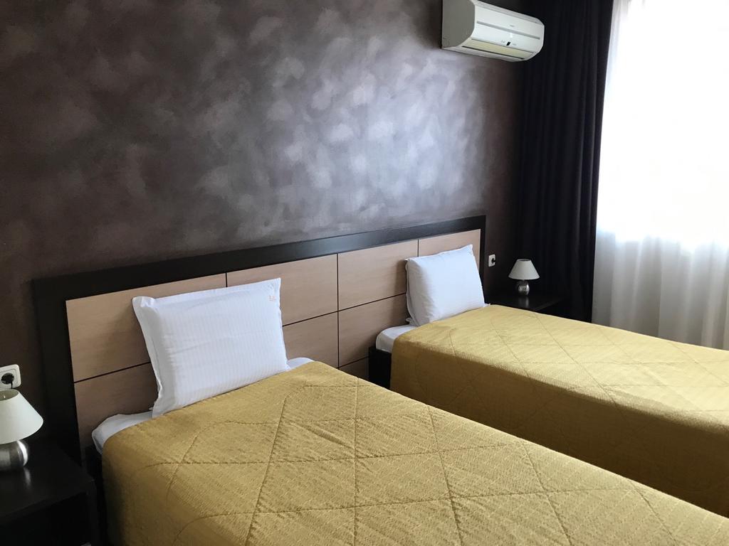 Hotel Kardinal Blagoevgrad Eksteriør bilde